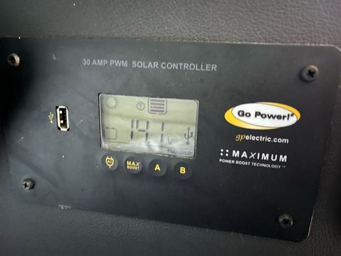 Used 2017 Ford Transit Connect XLT image 21