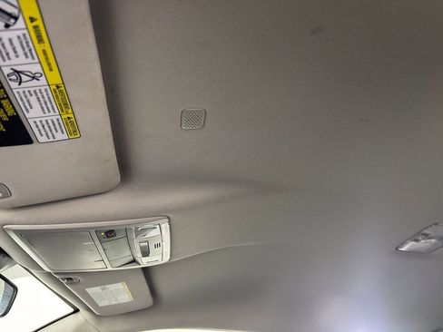 Used 2023 Toyota Tacoma SR w/ SR Convenience Package image 23