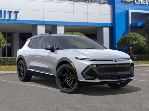 New 2026 Chevrolet Equinox EV RS image 7