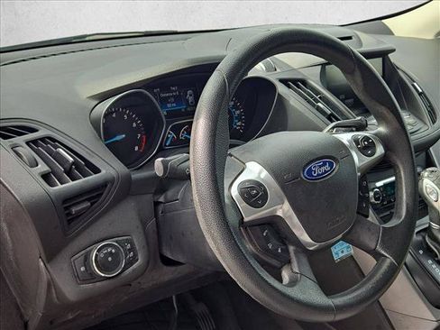Used 2014 Ford Escape SE w/ Equipment Group 201A FWD image 10