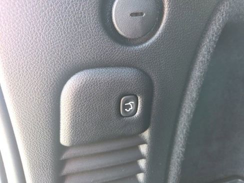 Used 2024 Dodge Durango R/T w/ Tow 'N Go Package image 14