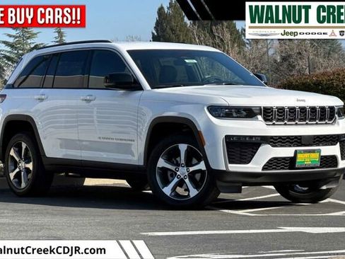 New 2026 Jeep Grand Cherokee Limited image 1