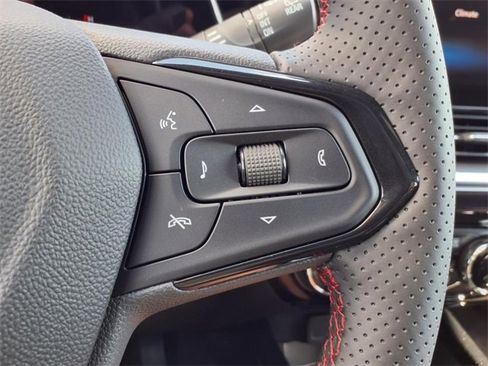 New 2025 Chevrolet Trax RS w/ Driver Confidence Package image 25