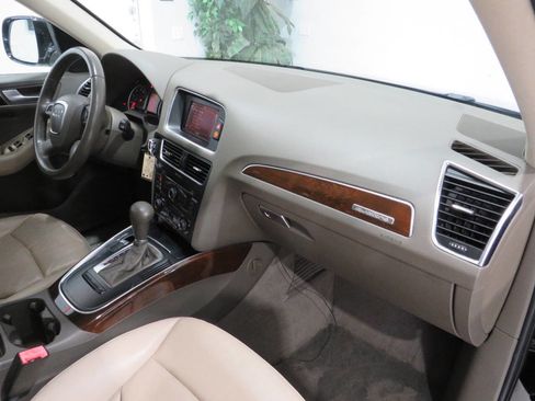Used 2012 Audi Q5 2.0T Premium Plus image 10