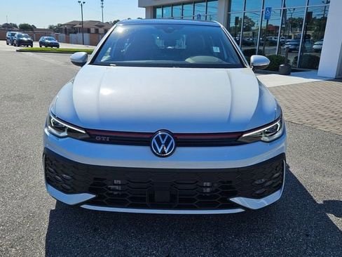 New 2025 Volkswagen GTI SE image 2