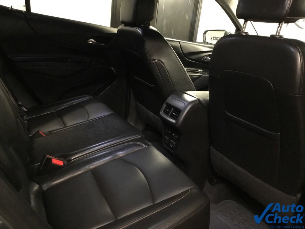 Used 2018 Chevrolet Equinox Premier w/ Infotainment II Package AWD/4WD image 32