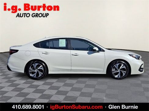 Used 2025 Subaru Legacy Premium image 7