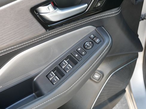 Certified 2026 Acura MDX SH-AWD w/ Advance Package image 19