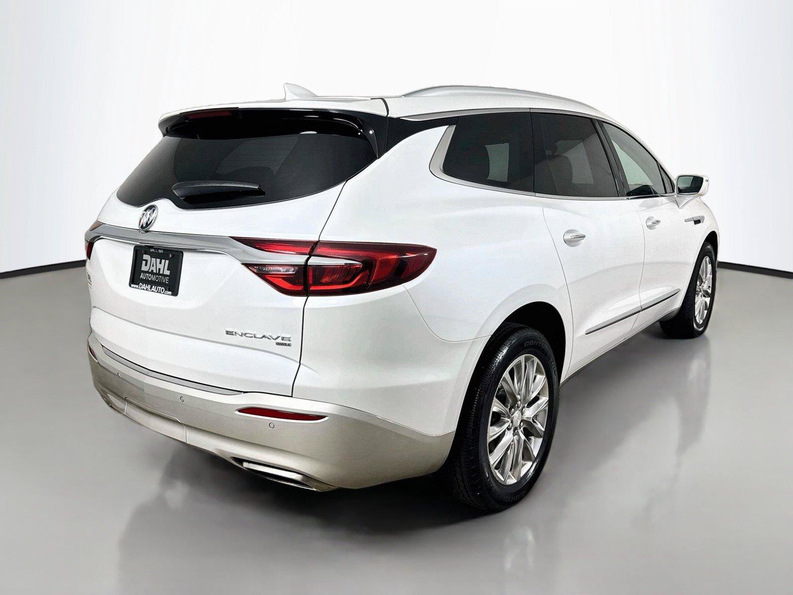 Used 2019 Buick Enclave Premium w/ Experience Buick Package AWD/4WD image 13