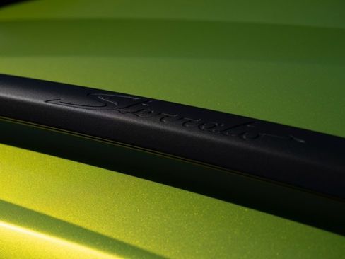 Used 2024 Lamborghini Huracan Sterrato AWD/4WD image 8