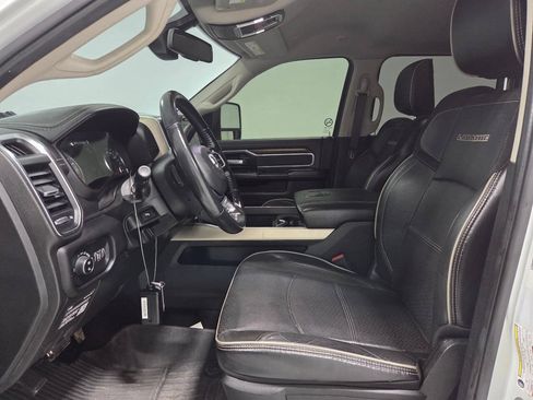 Used 2023 RAM 2500 Laramie AWD/4WD image 19