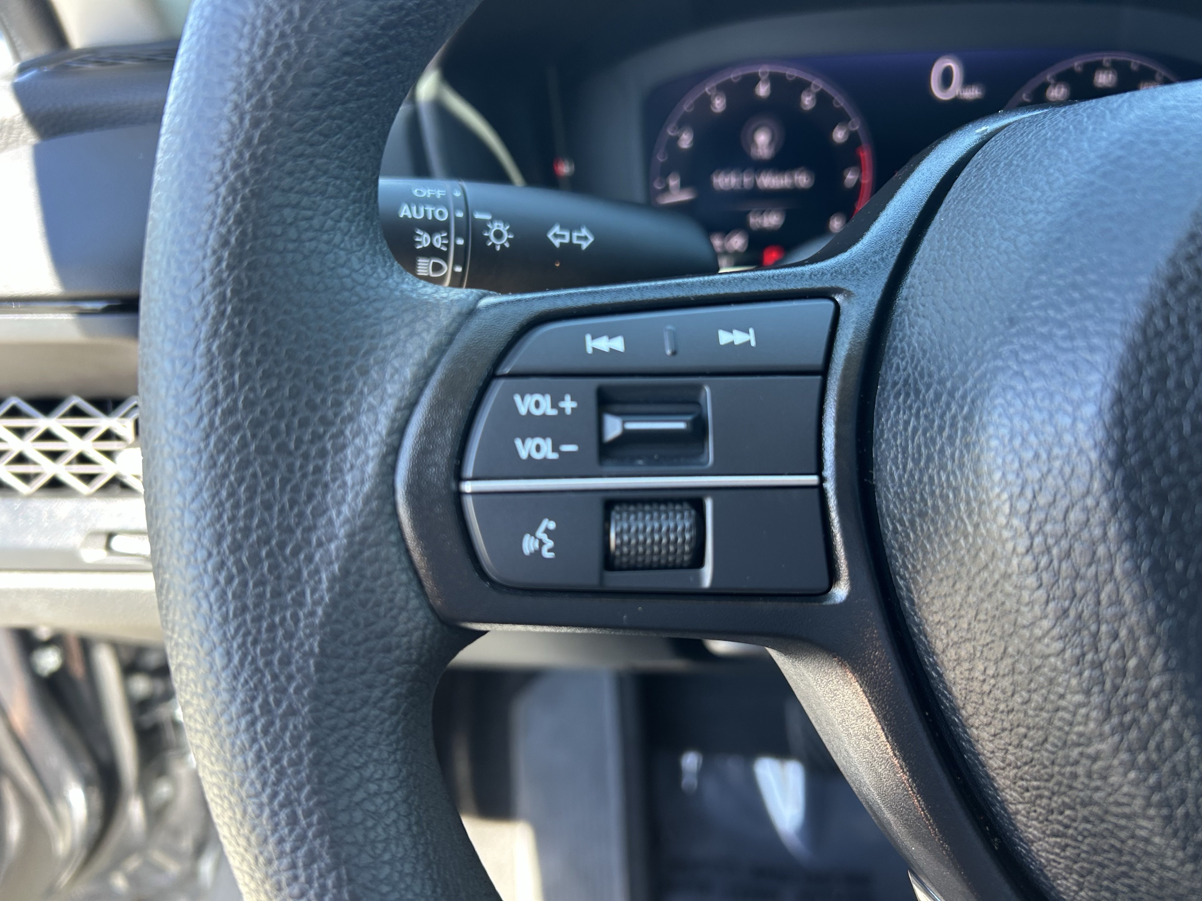 Used 2025 Honda Accord SE image 26