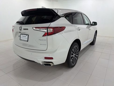 Certified 2025 Acura RDX SH-AWD w/ Advance Package image 5