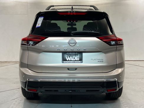 New 2026 Nissan Rogue Platinum w/ Platinum Premium Package AWD/4WD image 4