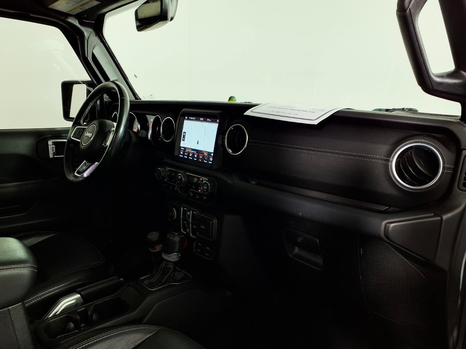 Used 2021 Jeep Wrangler Unlimited Sahara AWD/4WD image 9
