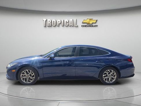 Used 2021 Hyundai Sonata SEL FWD image 2
