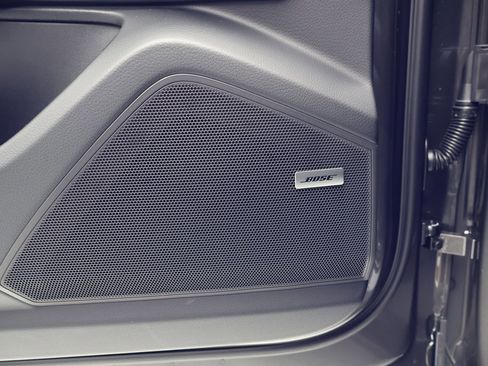 New 2026 Porsche Cayenne image 14