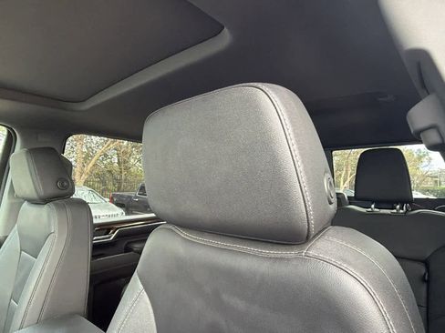 Certified 2024 Chevrolet Silverado 2500 LT w/ Convenience Package image 12