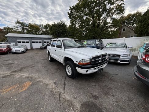 Used 1998 Dodge Durango 4WD image 2