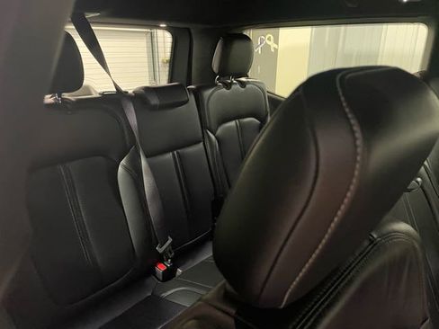 Used 2022 Jeep Wagoneer Series I image 12