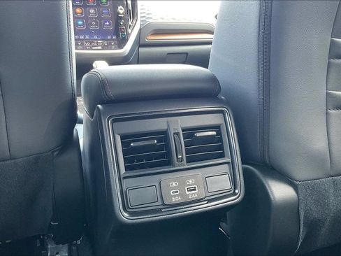 Certified 2025 Subaru Forester Sport AWD/4WD image 39