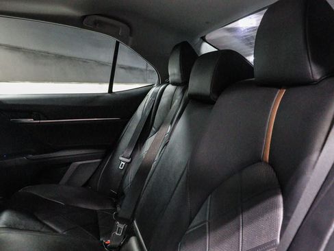 Certified 2018 Toyota Camry XLE w/ Audio Package FWD image 21