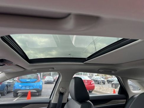 Used 2023 Kia K5 EX image 28