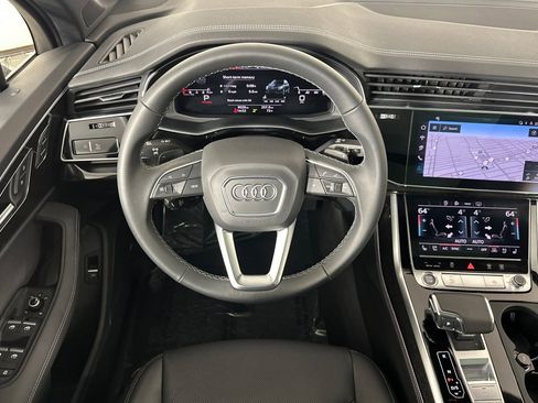 Used 2025 Audi Q7 3.0T Premium Plus w/ Premium Plus Package image 13