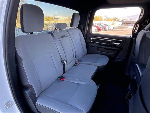 Used 2024 RAM 2500 Big Horn image 26