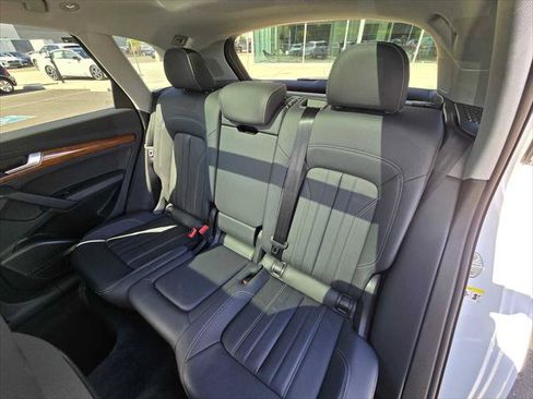 Used 2023 Audi Q5 2.0T Premium Plus w/ Premium Plus Package AWD/4WD image 17
