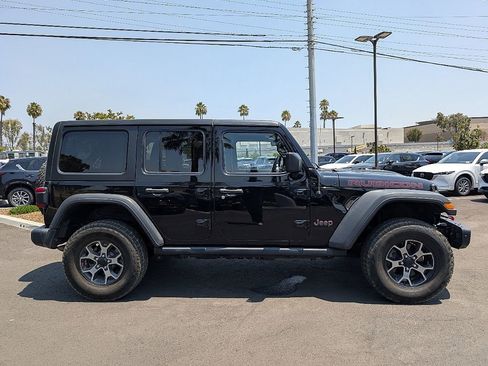 Used 2018 Jeep Wrangler Unlimited Rubicon w/ Steel Bumper Group image 8