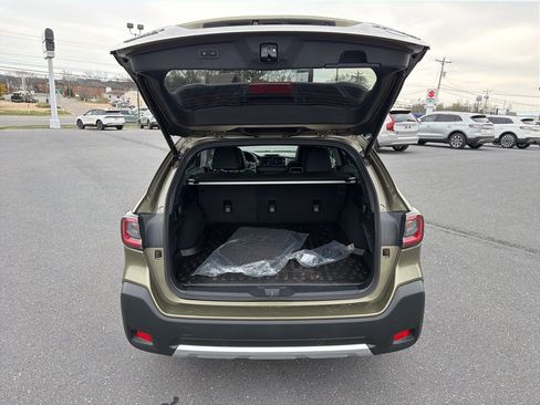 Certified 2025 Subaru Outback Limited image 16