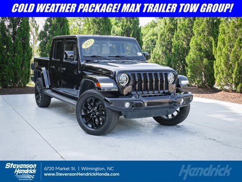 Used 2023 Jeep Gladiator Overland AWD/4WD image 1