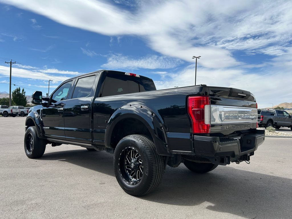 Used 2019 Ford F350 Platinum w/ Platinum Ultimate Package AWD/4WD image 4