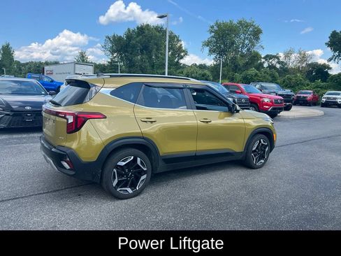 Used 2024 Kia Seltos SX w/ SX Sunroof Package AWD/4WD image 14