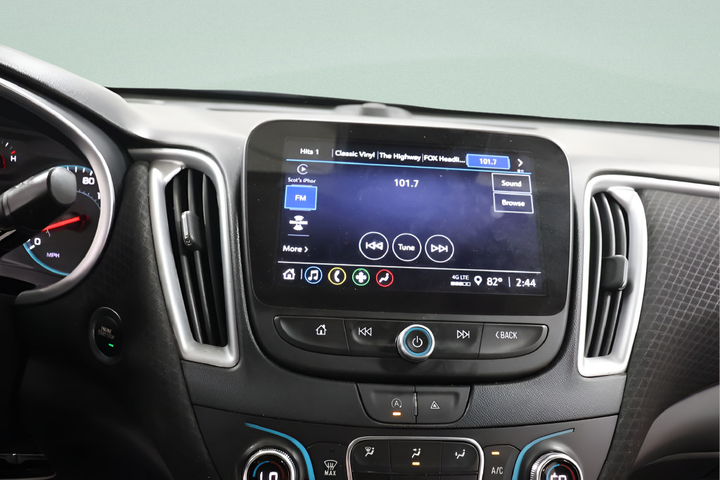 Used 2023 Chevrolet Malibu LT FWD image 10