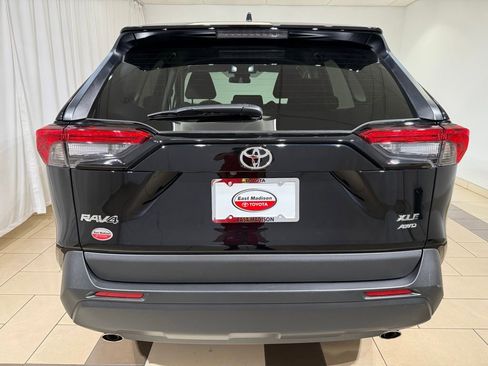 Certified 2025 Toyota RAV4 XLE AWD/4WD image 4