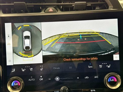 Used 2024 Lexus RZ 300e Premium w/ Technology Package FWD image 13