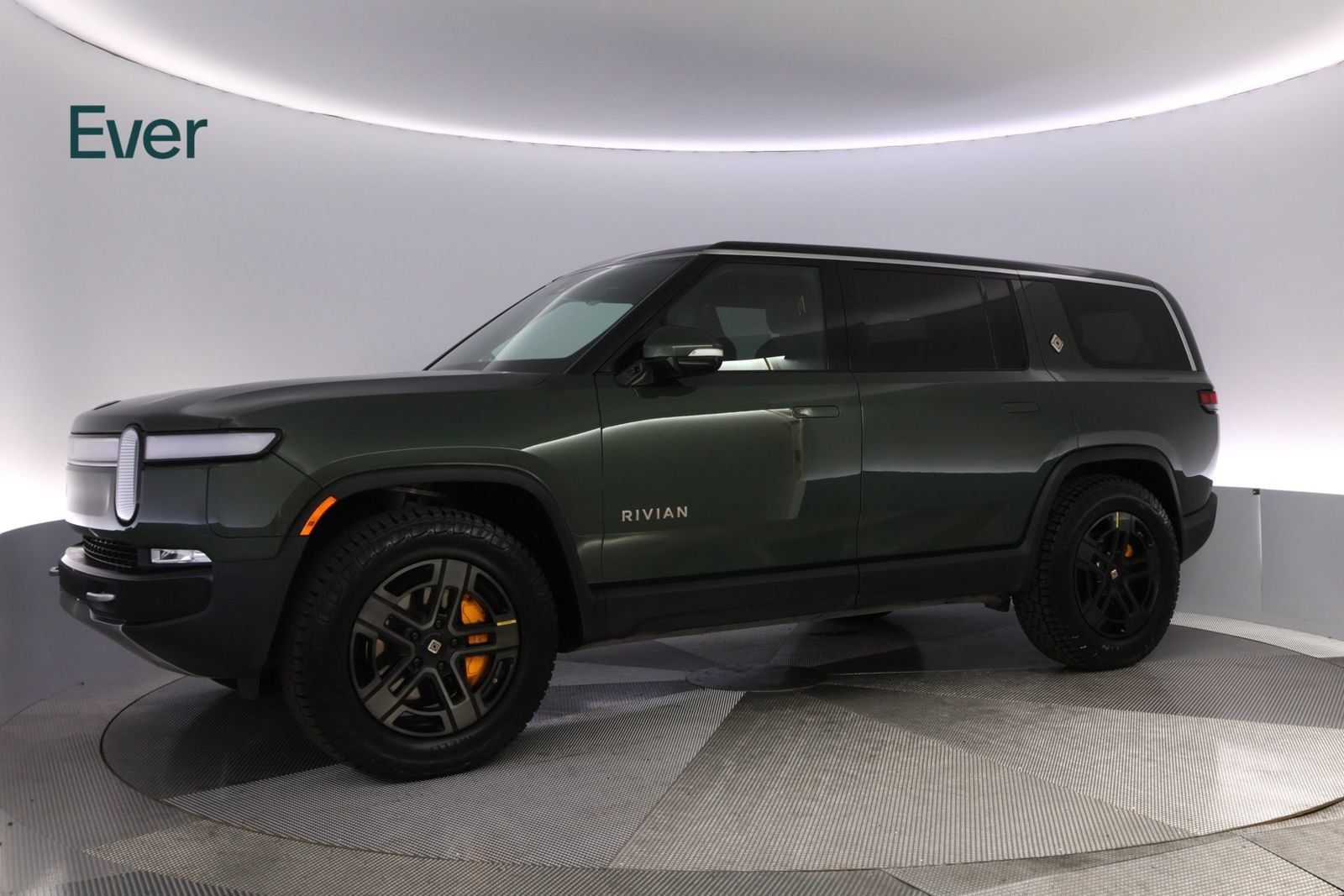 Used 2023 Rivian R1S Adventure Quad AWD/4WD image 18