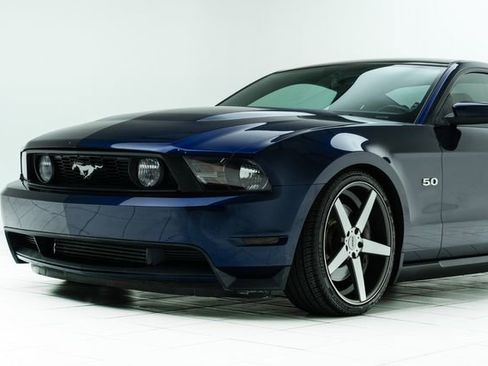 Used 2012 Ford Mustang GT Premium w/ Brembo Brake Pkg image 10