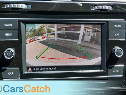 Used 2018 Volkswagen GTI S FWD image 30
