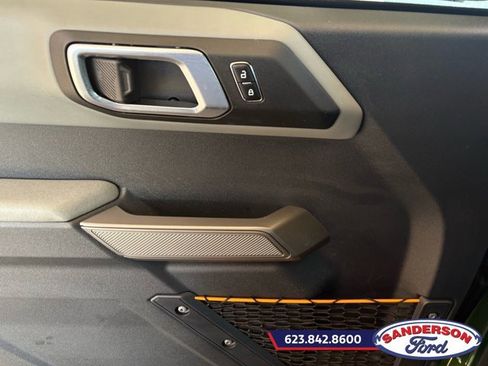 Certified 2023 Ford Bronco Badlands AWD/4WD image 10