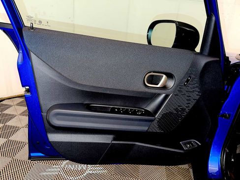 Certified 2025 MINI Cooper S image 11