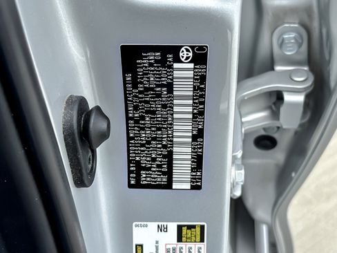Used 2021 Toyota Corolla SE FWD image 25