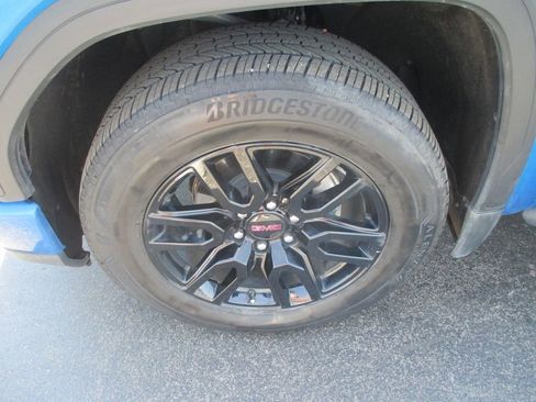 Used 2024 GMC Sierra 1500 Elevation image 15
