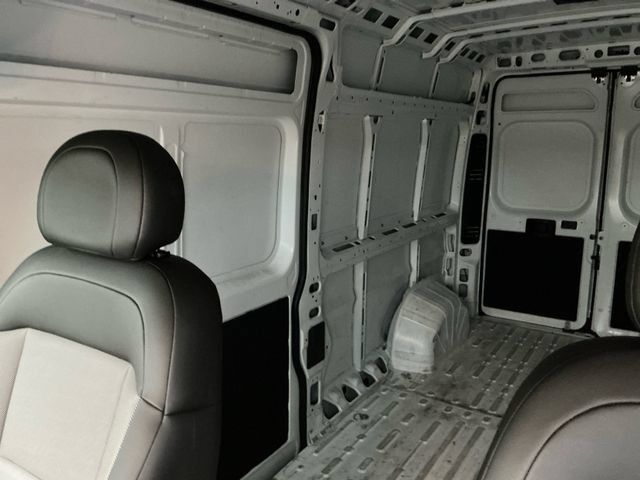 Used 2026 RAM ProMaster 2500 w/ Convenience Group FWD image 23