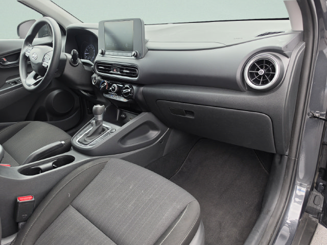 Used 2022 Hyundai Kona SEL FWD image 21