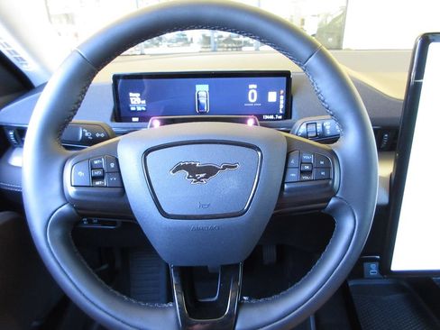 Certified 2023 Ford Mustang Mach-E Select RWD image 15