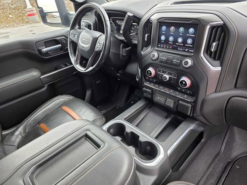 Used 2021 GMC Sierra 1500 AT4 w/ AT4 Premium Package AWD/4WD image 11