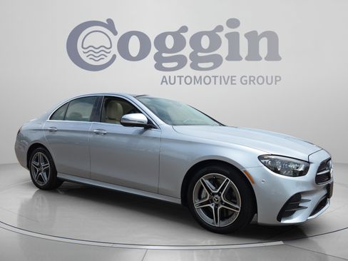 Used 2022 Mercedes-Benz E 350 4MATIC Sedan image 7